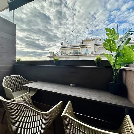 Four Seasons - The Crown Salonicco
