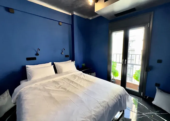 公寓 Four Seasons - The Crown